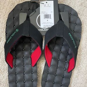 Volcom V-Cliner Sandals size 9